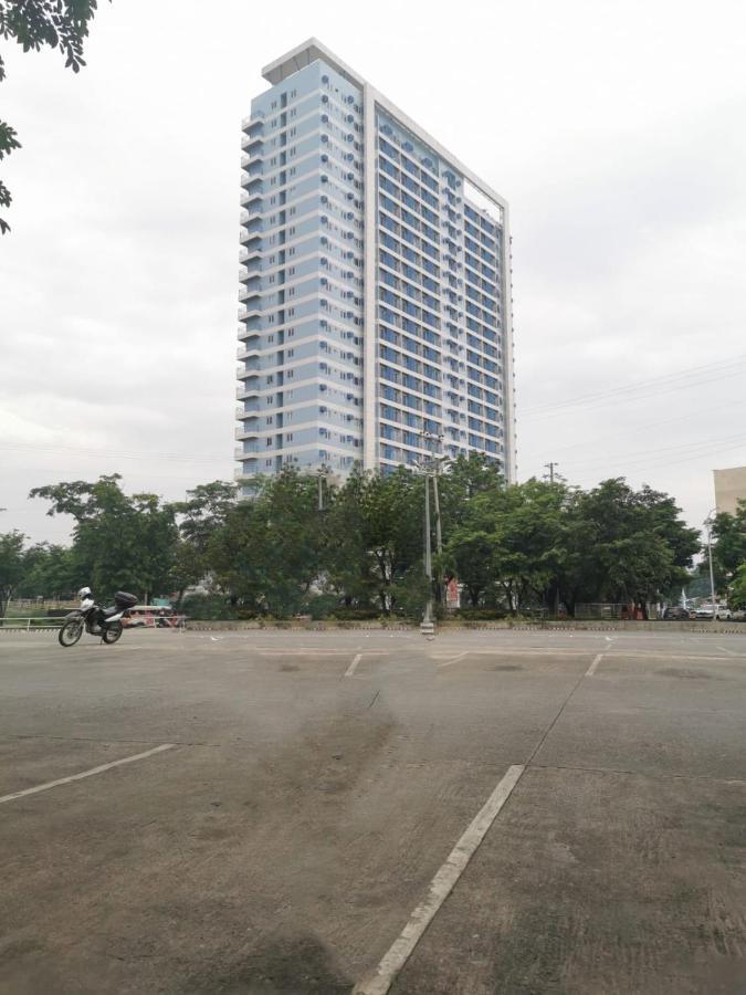 Delta Charlie Staycation Cdo Cagayan de Oro Luaran gambar