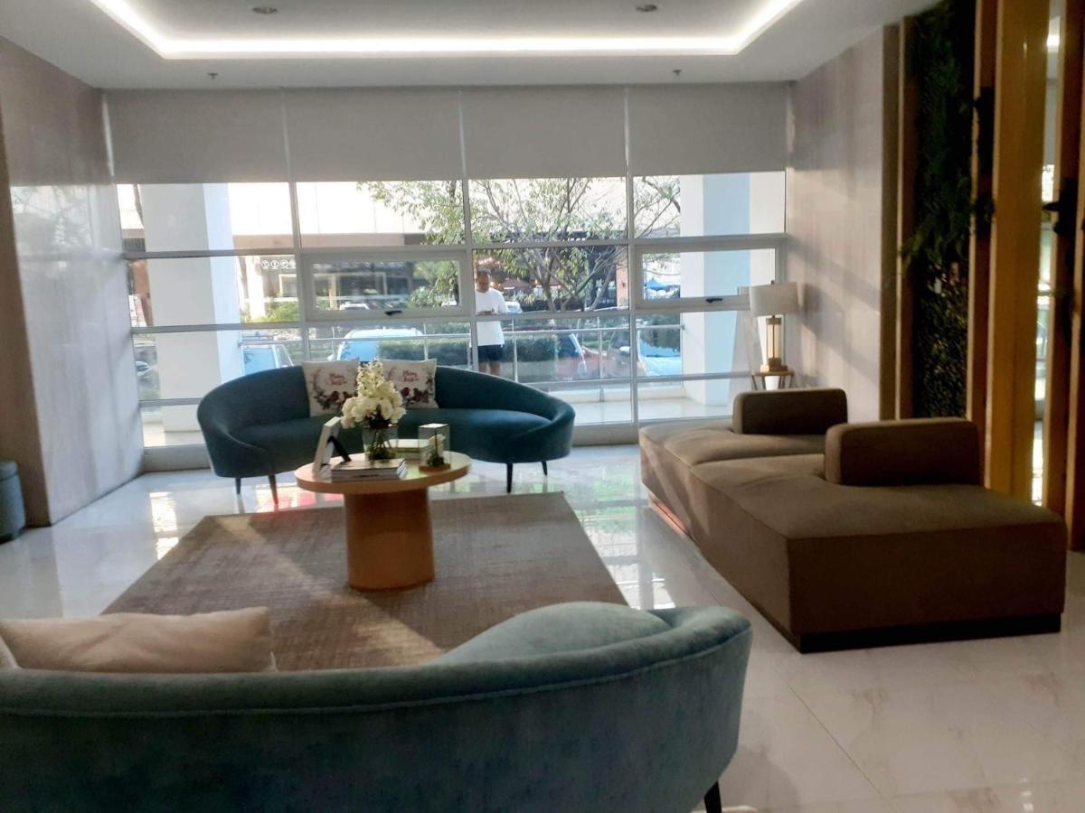 Delta Charlie Staycation Cdo Cagayan de Oro Luaran gambar