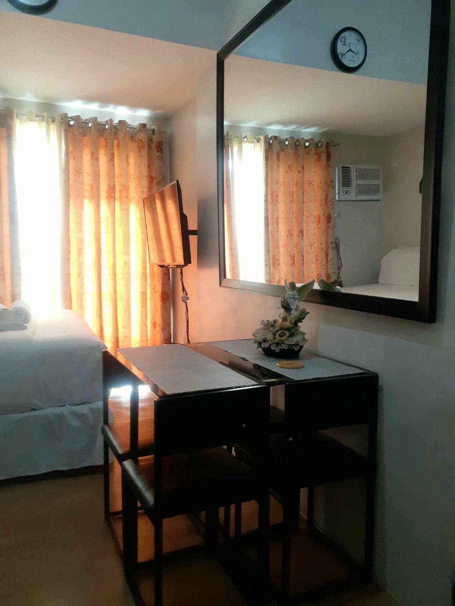 Delta Charlie Staycation Cdo Cagayan de Oro Luaran gambar